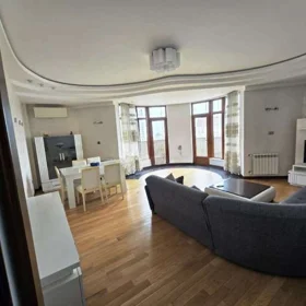 In Baku 172.0 m² apartment is for rent - Image 2