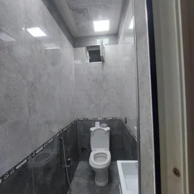 In Baku 220.0 m² house with 5.0 rooms is for rent - Image 4