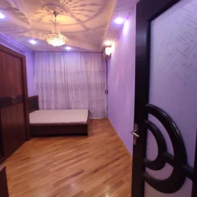 In Baku 75.0 m² apartment is for rent - Image 4