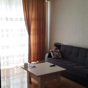 In Baku 50.0 m² apartment is for rent - Image 3