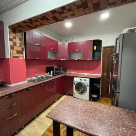 In Baku 80.0 m² apartment is for rent - Image 4