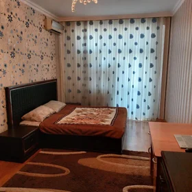 In Baku 160.0 m² apartment is for rent - Image 3