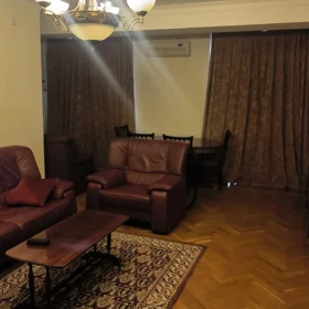 Baku-da 82.0 m2 mənzil kirayə verilir - Şəkil 2