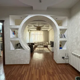 In Baku 82.0 m² apartment is for rent - Image 2