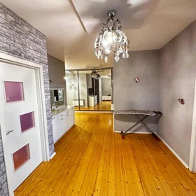 In Baku 140.0 m² apartment is for rent - Image 5