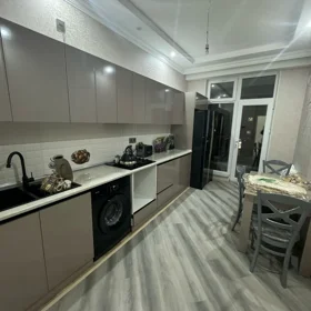 In Baku 123.0 m² apartment is for sale - Image 2