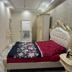 In Baku 123.0 m² apartment is for sale - Image 3