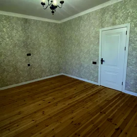 In Baku 100.0 m² house with 3.0 rooms is for sale - Image 5