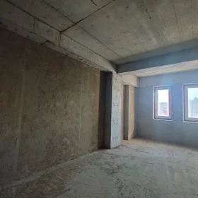 In Baku nan m² apartment is for sale - Image 4