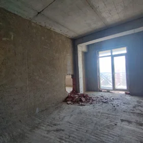 In Baku nan m² apartment is for sale - Image 5