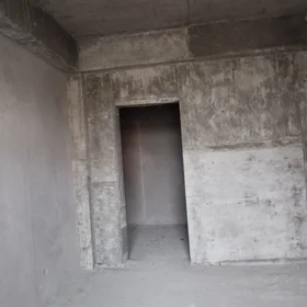 In Baku 181.0 m² apartment is for sale - Image 4