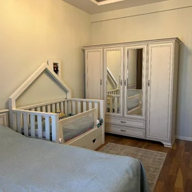 In Baku 110.0 m² apartment is for sale - Image 5