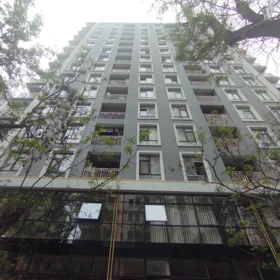 In Baku 110.0 m² apartment is for sale - Image 2