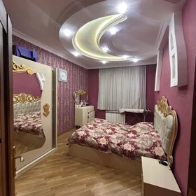 In Baku 110.0 m² apartment is for rent - Image 4