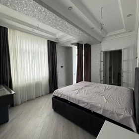 In Baku 130.0 m² apartment is for rent - Image 5