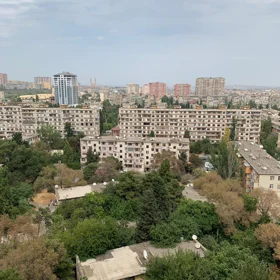 In Baku 90.0 m² apartment is for sale - Image 3