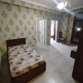 In Baku 100.0 m² apartment is for sale - Image 3