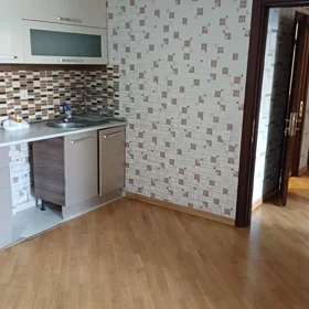 In Baku 105.0 m² apartment is for rent - Image 3