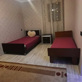 In Baku 60.0 m² house with 2.0 rooms is for rent - Image 4