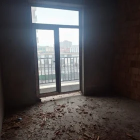 In Baku nan m² apartment is for sale - Image 3