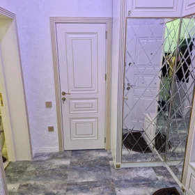 In Baku 111.0 m² apartment is for rent - Image 3