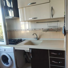 In Baku 60.0 m² apartment is for sale - Image 3