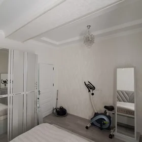 In Baku 73.0 m² apartment is for sale - Image 4