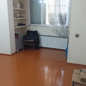 In Baku 70.0 m² apartment is for sale - Image 3