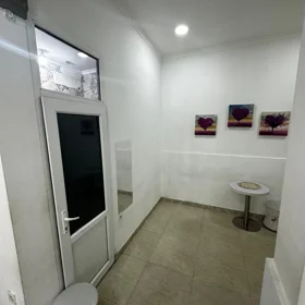 In Baku 45.0 m² commercial is for rent - Image 5