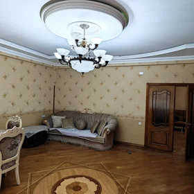 In Baku 142.0 m² apartment is for rent - Image 3