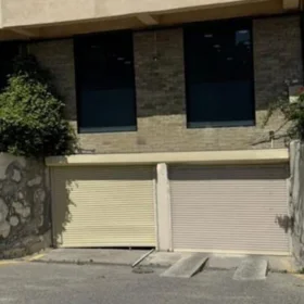 In Baku 61.0 m² apartment is for sale - Image 2