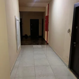 In Baku 152.0 m² apartment is for sale - Image 5