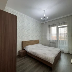 In Baku 60.0 m² apartment is for rent - Image 2