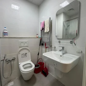 In Baku 60.0 m² apartment is for rent - Image 3