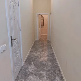 In Baku 85.0 m² apartment is for rent - Image 5