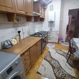In Baku 75.0 m² apartment is for rent - Image 4