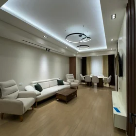 In Baku 89.0 m² apartment is for sale - Image 3