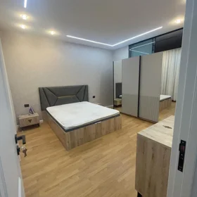 In Baku 104.0 m² apartment is for rent - Image 4