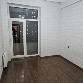 In Baku 85.0 m² apartment is for rent - Image 2