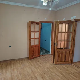 In Baku 80.0 m² house with 3.0 rooms is for sale - Image 4
