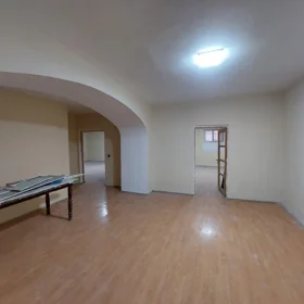 In Baku 120.0 m² commercial is for rent - Image 3