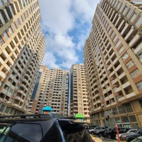 In Baku 130.0 m² apartment is for rent - Image 3