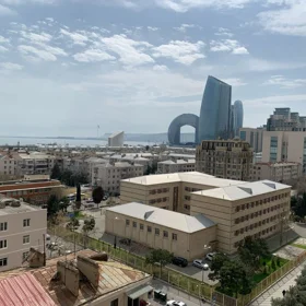 In Baku 130.0 m² apartment is for rent - Image 4