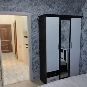 In Baku 75.0 m² apartment is for rent - Image 2