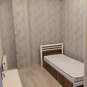 In Baku 75.0 m² apartment is for rent - Image 4