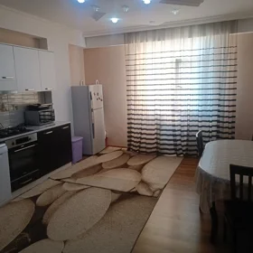 In Baku 114.0 m² apartment is for sale - Image 4