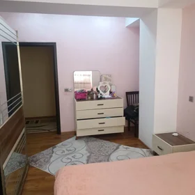 In Baku 114.0 m² apartment is for sale - Image 5