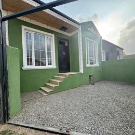 In Baku 80.0 m² house with 3.0 rooms is for sale - Image 2