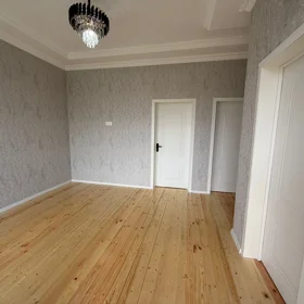 In Baku 80.0 m² house with 3.0 rooms is for sale - Image 3