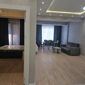 In Baku 80.0 m² apartment is for rent - Image 5